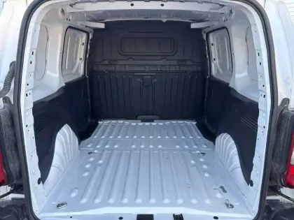 Photo 5 Peugeot Partner  FOURGON M 650 KG BLUEHDI 100 S&S BVM6