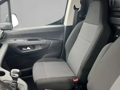 Photo 31 Peugeot Partner  FOURGON M 650 KG BLUEHDI 100 S&S BVM6