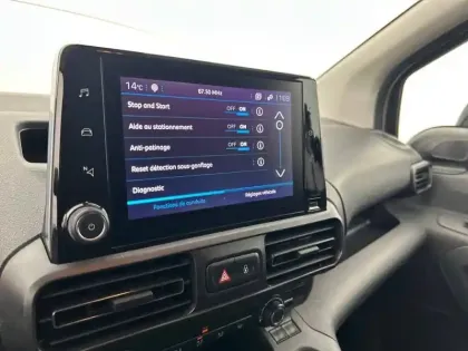 Photo 39 Peugeot Partner  FOURGON M 650 KG BLUEHDI 100 S&S BVM6