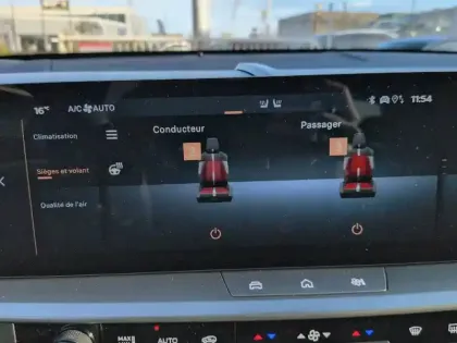 Photo 18 Opel Grandland  1.2 Turbo Hybrid 145 ch e-DCT6