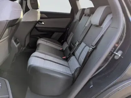 Photo 11 Opel Grandland  1.2 Turbo Hybrid 145 ch e-DCT6