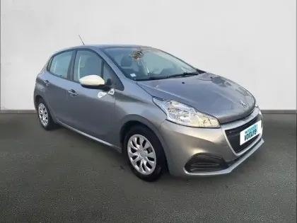 Photo 2 Peugeot 208  PureTech 68ch BVM5