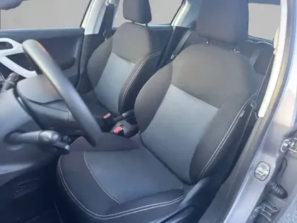 Photo 10 Peugeot 208  PureTech 68ch BVM5