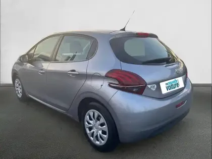 Photo 6 Peugeot 208  PureTech 68ch BVM5