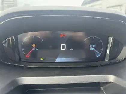 Photo 9 Peugeot Partner  FOURGON M DIESEL 100 CH MANUELLE