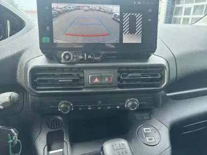 Photo 19 Peugeot Partner  FOURGON M DIESEL 100 CH MANUELLE