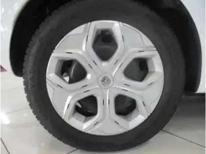 Photo 8 Renault Twingo  III SCe 65