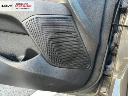 Photo 12 Kia Stonic  1.0 T-GDi 120 ch MHEV iBVM6