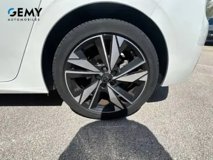 Photo 10 Peugeot 308  PureTech 130ch S&S EAT8