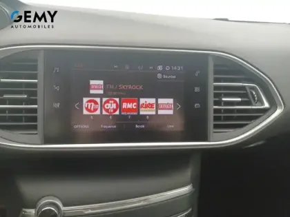 Photo 33 Peugeot 308  BlueHDi 130ch S&S EAT8