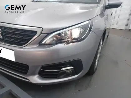 Photo 37 Peugeot 308  BlueHDi 130ch S&S EAT8