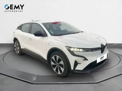 Photo 2 Renault Megane  E-Tech EV60 130ch optimum charge