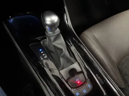 Photo 54 Toyota C-HR  Hybride 2.0L