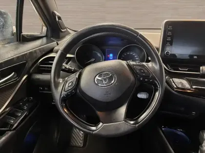 Photo 41 Toyota C-HR  Hybride 2.0L