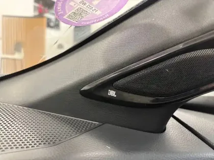 Photo 68 Toyota C-HR  Hybride 2.0L