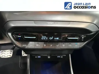 Photo 13 Hyundai Bayon  1.0 T-GDi 100 DCT-7 Hybrid 48V