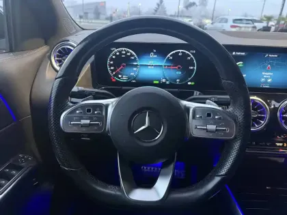 Photo 13 Mercedes EQA  250