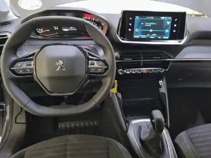 Photo 36 Peugeot 208  PureTech 75 S&S BVM5