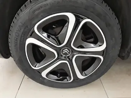 Photo 12 Citroën C3 Aircross  BlueHDi 100 S&S BVM6