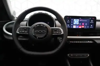 Photo 23 Fiat 600  1.2 Hybrid 100ch DCT6