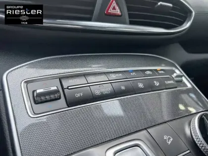 Photo 17 Hyundai Santa Fe  1.6 T-GDi Hybrid 230 BVA6