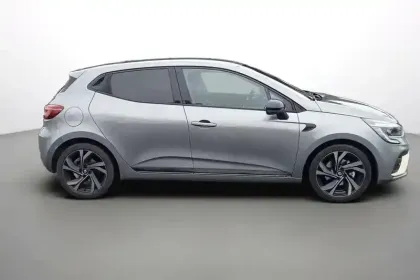 Photo 5 Renault Clio  E-Tech full hybrid 145
