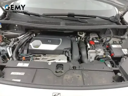 Photo 38 DS DS 7 DS7 Crossback Hybride E-Tense 300 EAT8 4x4
