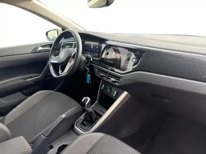 Photo 8 Volkswagen Polo  SOCIETE 1.0 TSI 95 S&S BVM5