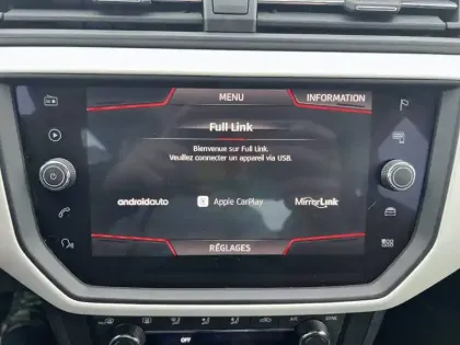 Photo 12 Seat Arona  1.0 EcoTSI 95 ch Start/Stop BVM5