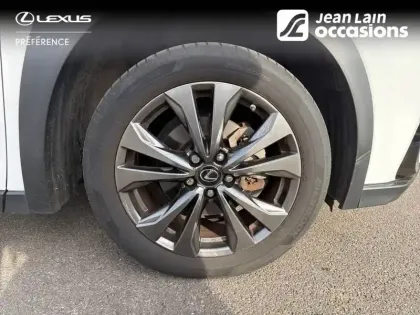 Photo 8 Lexus UX  250h 2WD