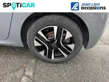 Photo 12 Peugeot 208  Hybrid 100 e-DCS6