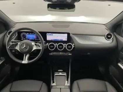 Photo 24 Mercedes Classe B  180 d 8G-DCT