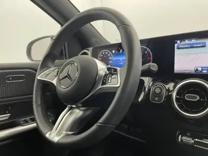 Photo 23 Mercedes Classe B  180 d 8G-DCT