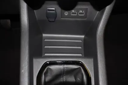 Photo 10 Renault Clio  TCe 90