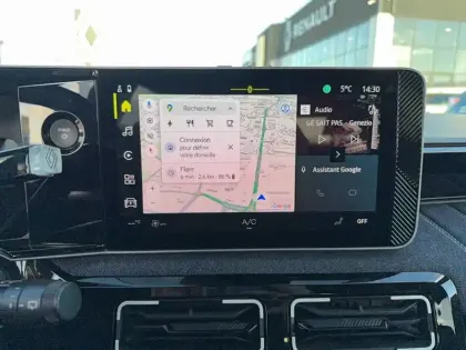 Photo 12 Renault 5 Renault  E-Tech Electrique 10 ch autonomie confort