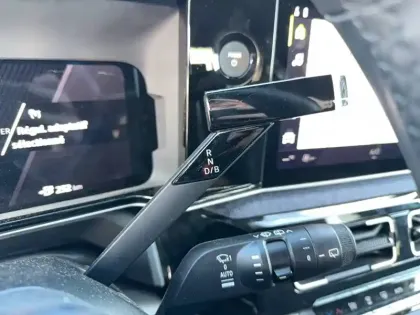 Photo 9 Renault 5 Renault  E-Tech Electrique 10 ch autonomie confort