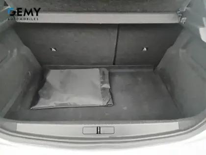 Photo 5 Peugeot 208  Electrique 50 kWh 136ch