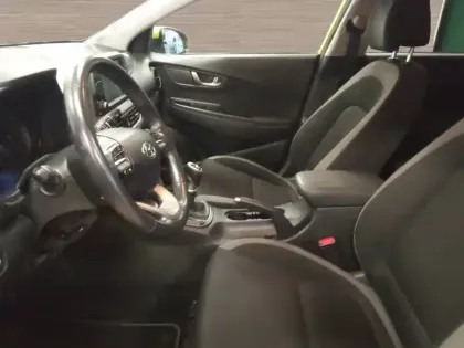 Photo 8 Hyundai Kona  1.0 T-GDi 120