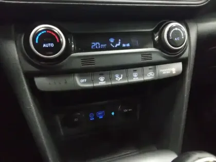 Photo 21 Hyundai Kona  1.0 T-GDi 120