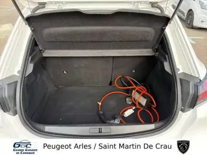 Photo 24 Peugeot 208 Gén. II Ph1 NG Style 5