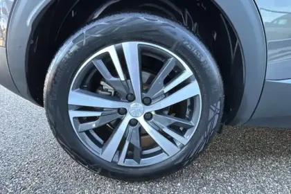 Photo 28 Peugeot 3008  BlueHDi 130ch S&S EAT8