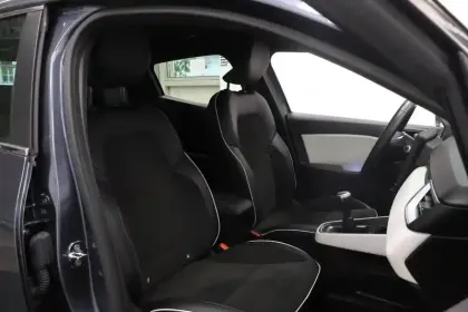 Photo 9 Renault Clio  TCe 90 - 21