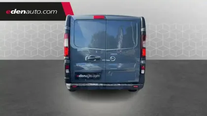 Photo 34 Nissan Primastar Gén. II Ph1 Acenta 4