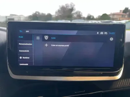 Photo 15 Peugeot 208  PureTech 100 S&S BVM6