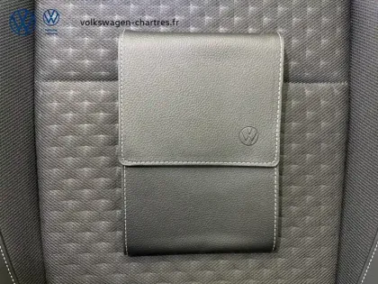 Photo 28 Volkswagen T-roc  1.5 eTSI EVO2 Hybrid 150 ch DSG7