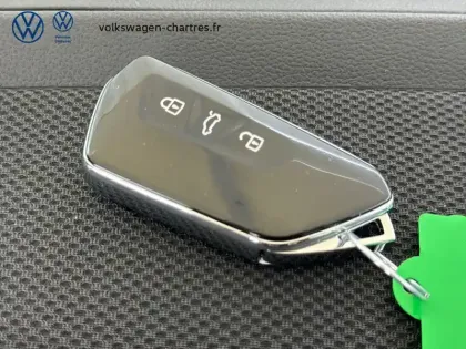 Photo 29 Volkswagen T-roc  1.5 eTSI EVO2 Hybrid 150 ch DSG7