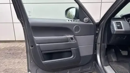 Photo 21 Land rover Range Rover  Sport Mark VIII P400e PHEV 2.0L 404ch