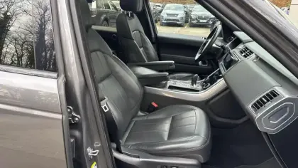 Photo 19 Land rover Range Rover  Sport Mark VIII P400e PHEV 2.0L 404ch