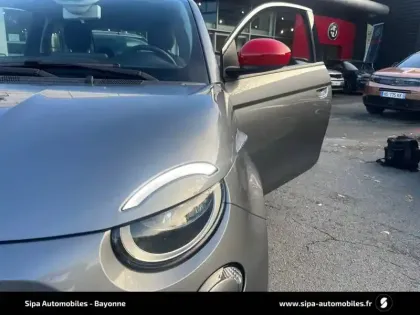 Photo 37 Fiat 500  e 118 ch