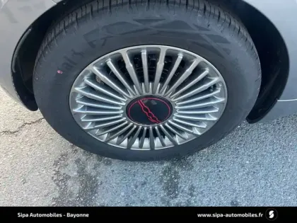 Photo 34 Fiat 500  e 118 ch